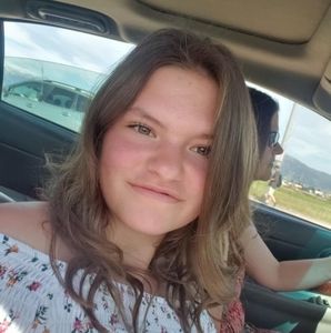 Meet your Posher, Kelli